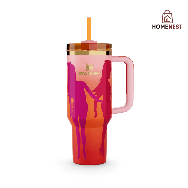 THE BARBIE™ X STANLEY - ’60S TWIST ’N TURN QUENCHER 40OZ